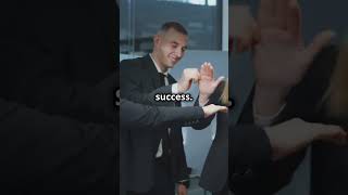 Famous Create a Win-Win Mindset – Stephen Covey’s Key to Mutual Success Net Worth