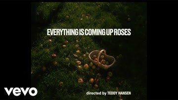World News - Everything Is Coming up Roses