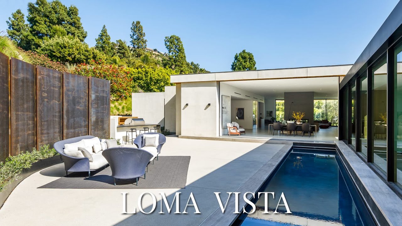 House Tour: Modern Contemporary Home Design with Seamless Indoor ...