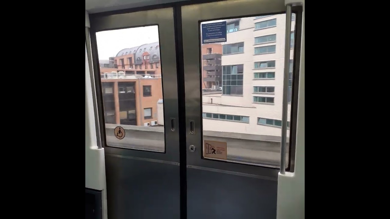 [Archives] Dans le métro de Lille - Juin 2022