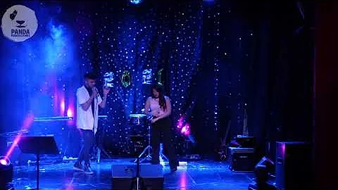 Mundo de papel en vivo - CoxC ft Karen Colman