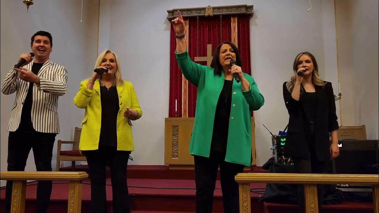 Karen Peck & New River - The Answer Is Jesus Karen Peck & New River - The Answer Is Jesus