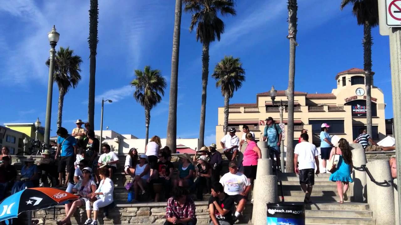 Huntington Beach Drum Circle Rhythms Freestyle lovely! - YouTube