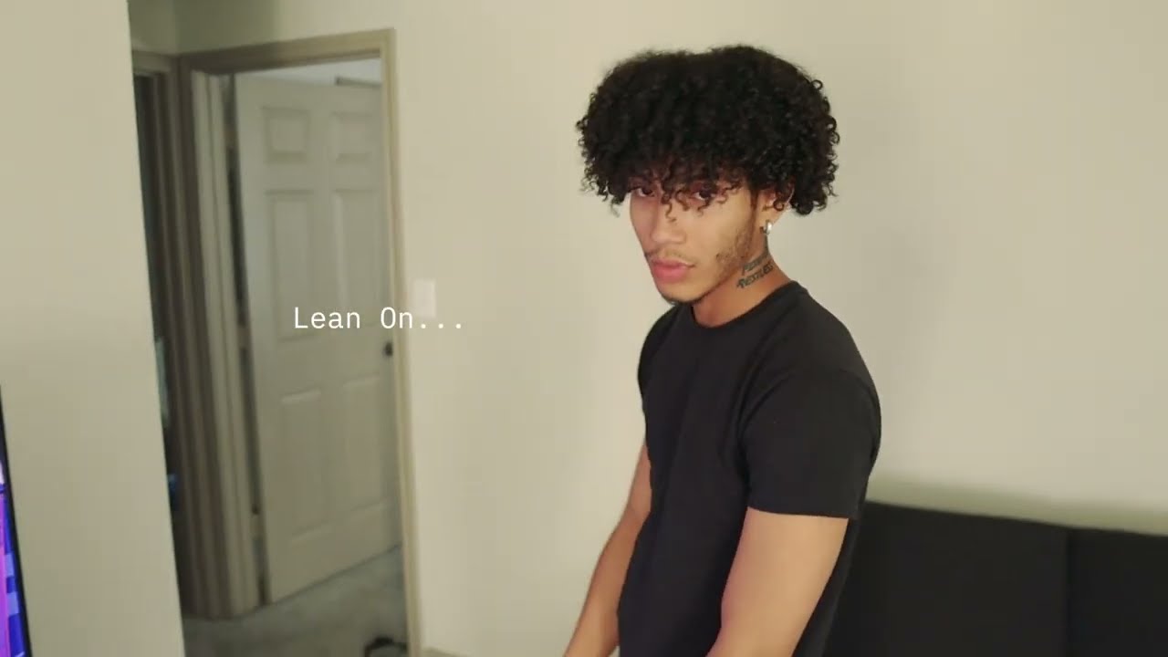 Guarda RBG Flacko - Lean On (Official Music Video) su YouTube Guarda RBG Flacko - Lean On (Official Music Video) su YouTube
