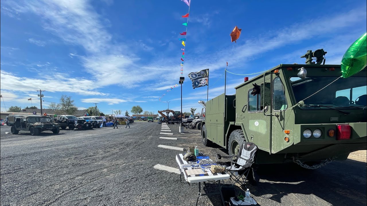 Driving the Oshkosh to the Moses Lake truck show! YouTube