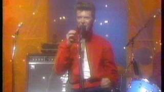 David Bowie - Life on Mars (Tonight Show 1980)