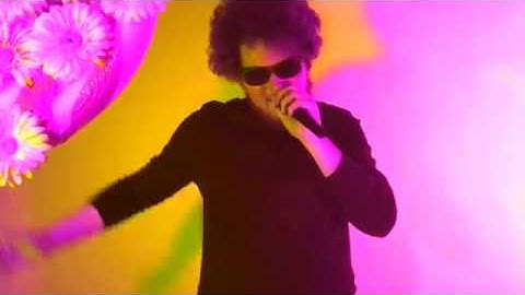 Zon Zwinger- The Comedian
