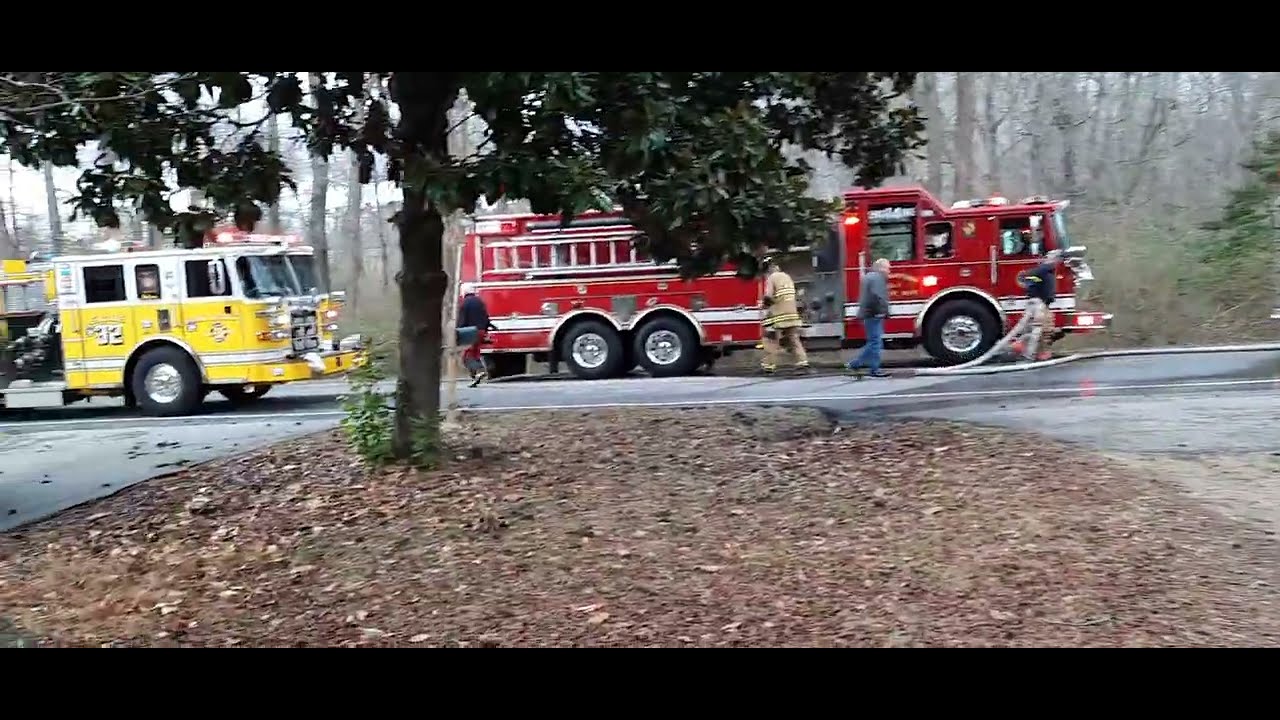 Firefighters Respond To Abandoned House Fire In Drayden - YouTube