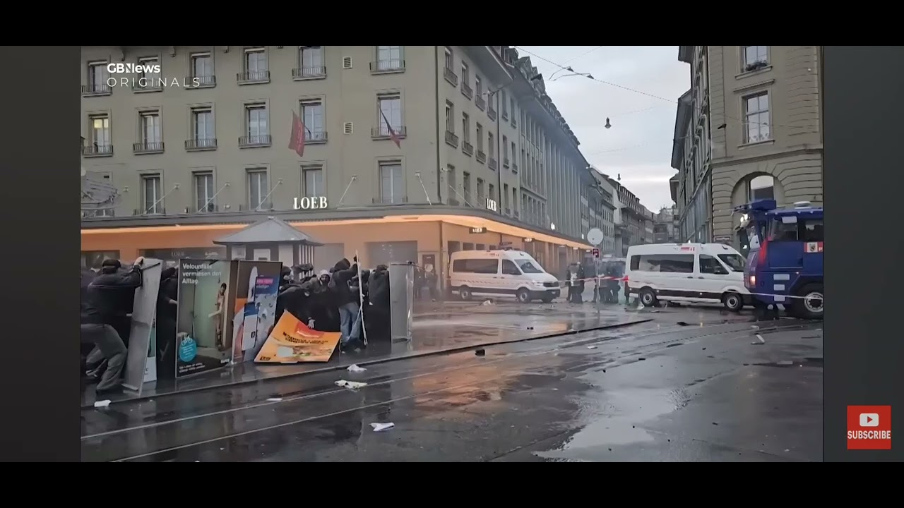 Мирные мусульмане сжигают Швейцарию