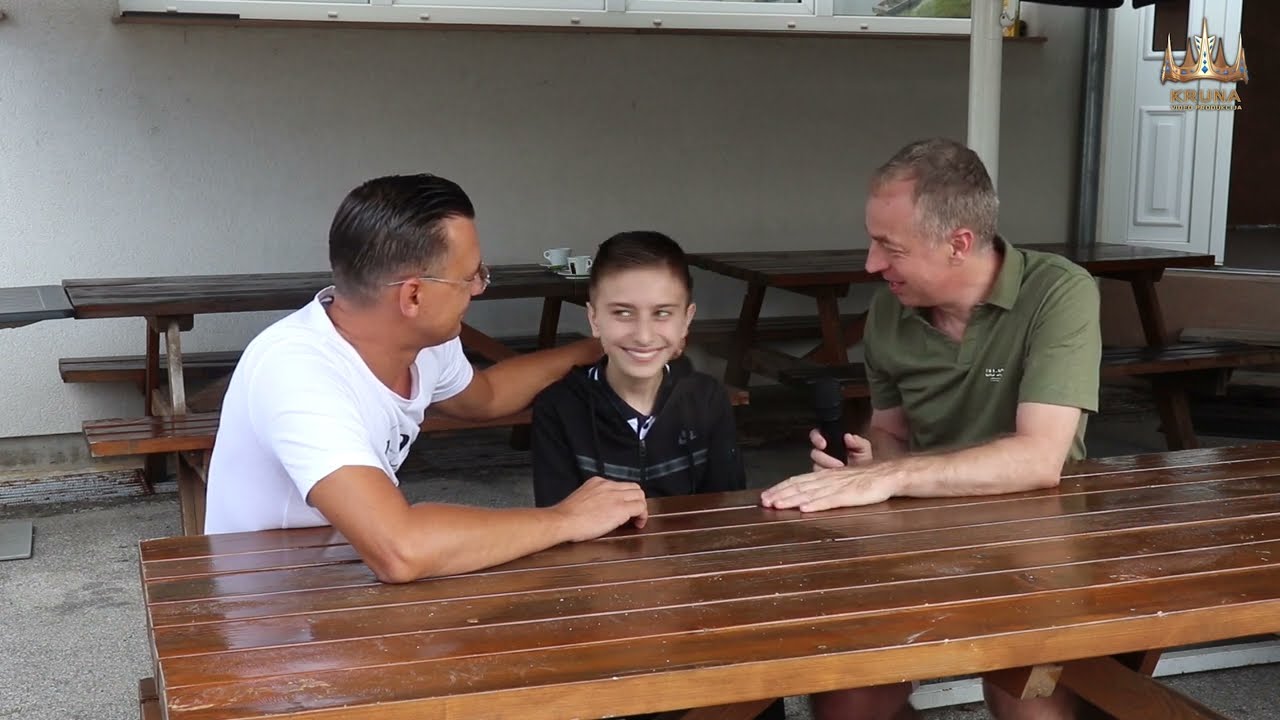 AJDIN OSMANOVIC BUDUCA VELIKA ZVEZDA BALKANA I PROFESOR JASMIN BRASNJIC - Bihac 2024. - Kruna TV