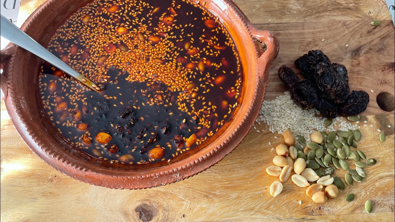 Prepara la mejor salsa en aceite Salsa macha de chile morita