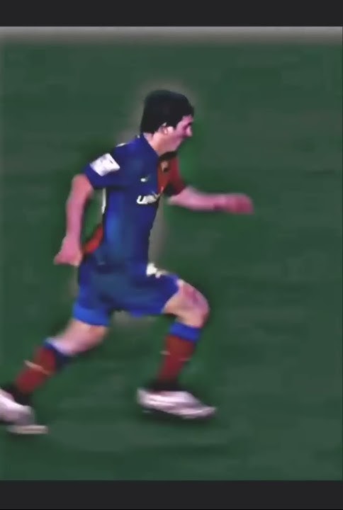 Messi insane dribbling while injured 🤕