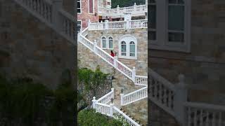 Amazing Place View_The castle on an isolated island in Guizhou,