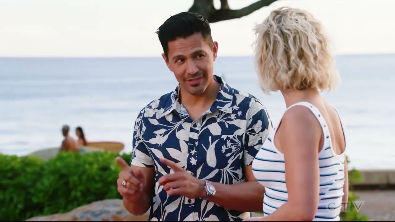 Magnum and Higgy go over the data but Magnum cant stop thinking about Higgy being pregnant