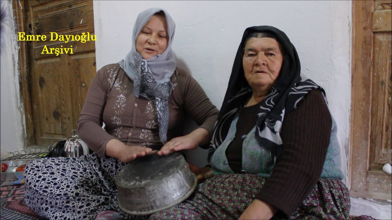 Manisa Börez Köyünden Teyzeler 'Bakır Havası 1' (Kayıt: Emre Dayıoğlu)