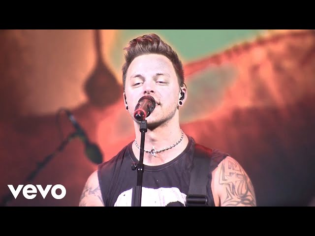 Bullet For My Valentine - P.O.W. (Official Video) class=