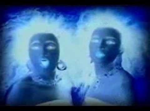 Tú — tu secrets in the dark  amanda & cassandra diblasi