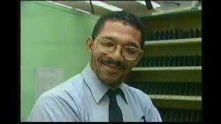 The MacNeil/Lehrer NewsHour (PBS) - 1994-12-29