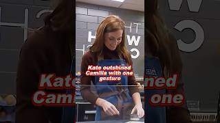 Download Lagu Kate overtrof Camilla met één gebaar #prinses #camilla #koninklijk #beroemdheid #koningin #fyp MP3