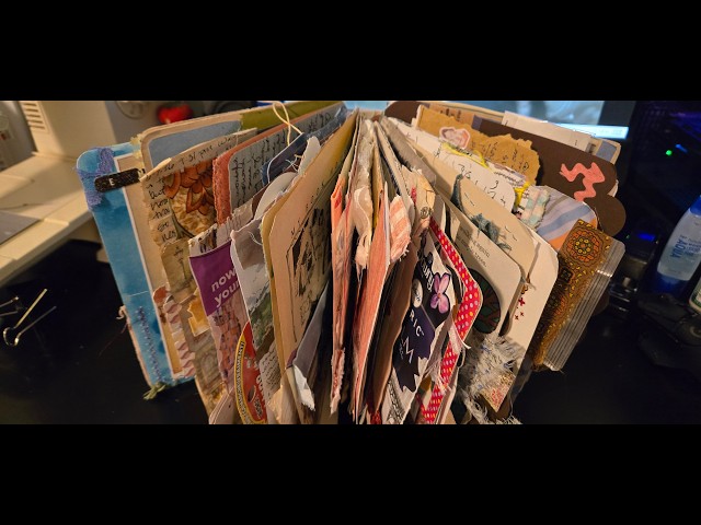 Personal Junk Journal flip through June-ish :) - YouTube