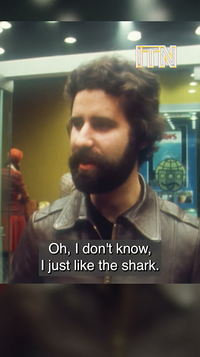 'Jaws' made everyone scared of sharks... except this guy (1975)