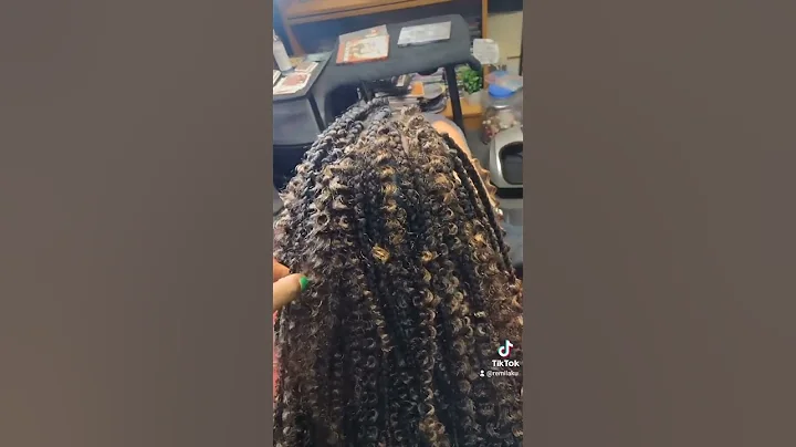 Hair Braiding in Tucson Az text 5203894499 text 5208082465 text