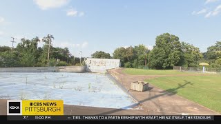 Beaver County residents call for leaders to reopen wave pool