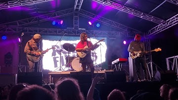 Ruby Fields - I WANT (live)