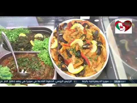 دخل متسول الى أحد المطاعم فرفضه الجميع | ولكن عندما علموا من هو شاهد ما حدث !! لا شك ان حياة أي شخص . 