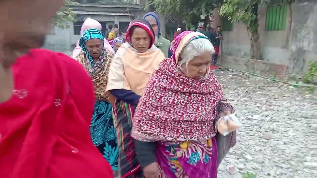 নির্বাচন সংক্রান্ত উঠান বৈঠক আলোকিত অফিস সংলগ্ন