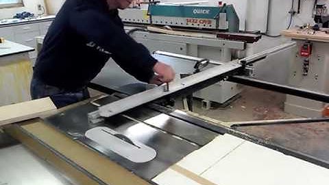 Pivoting Crosscut Fence