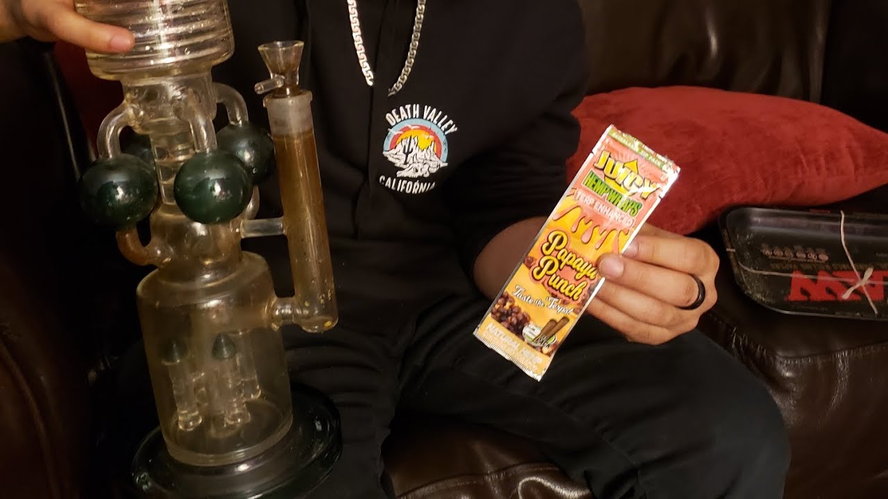 SMOKING JUICY HEMP WRAPS/BONG RIPS! 