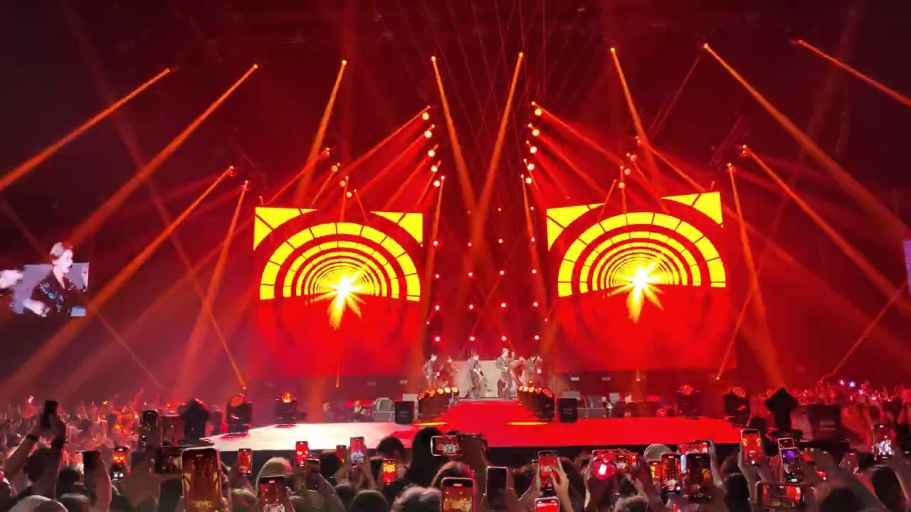 231111 ENHYPEN (엔하이픈) - Drunk-Dazed [HYPEROUND K-FEST ABU DHABI 2023] FanCAM 4K