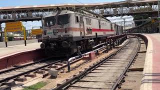 22626 AC Double Decker Express | KSR Bengaluru | MGR Chennai Central | Indian Railways #train #wap7