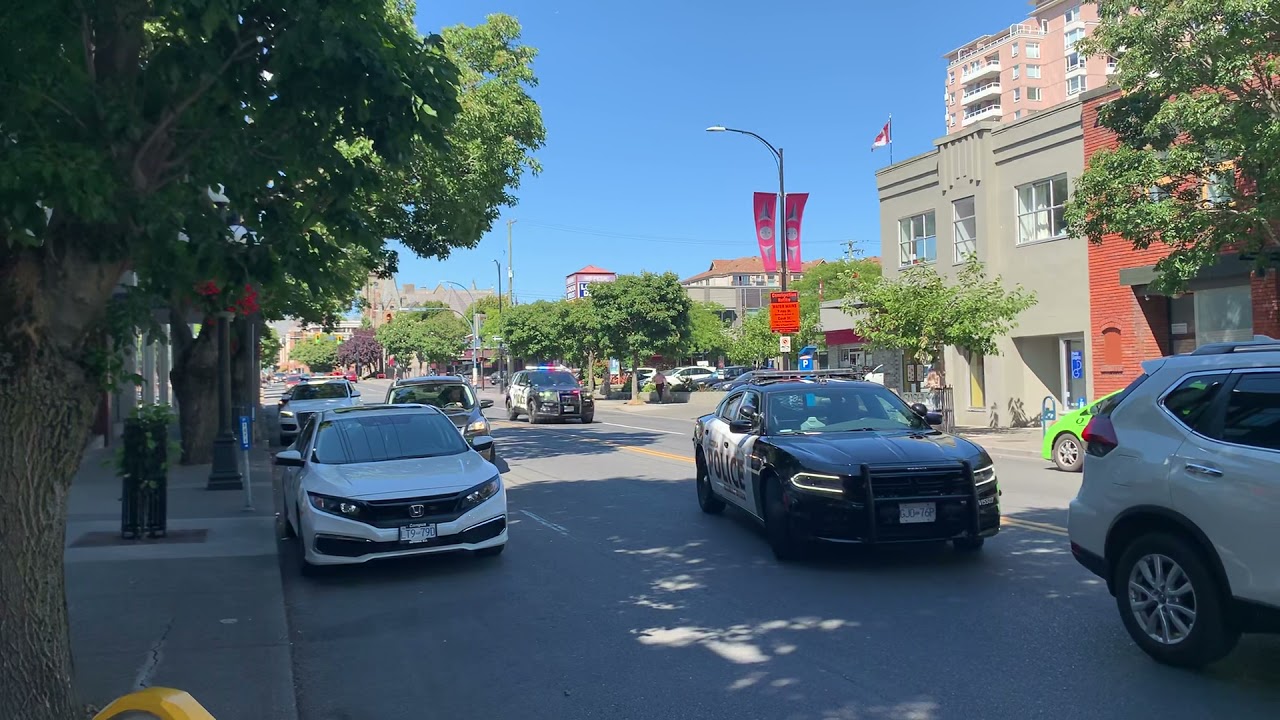 Victoria Police Department Responding