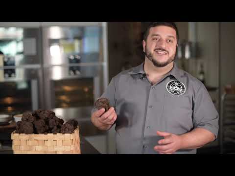 Black Truffles Carbonara pasta - video from Urbani Truffles
