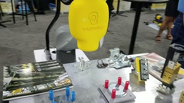 E Series De-Stack and Stack Robotic Lift - Magswitch Technology Inc.