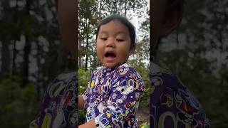 Single mom show wash hands to save soap in forest #camping#bushcraft #outdoors #lifehacks