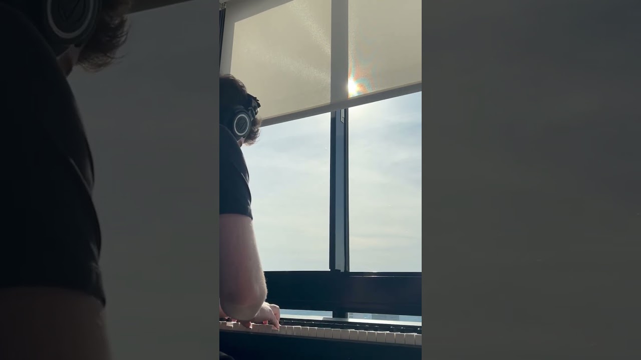 Show us how you’re using the new audio-promoting feature! 🏷️🤘