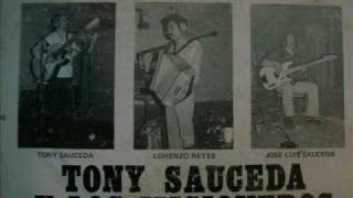 Video thumbnail of "Mis Plegarias - Tony Sauceda"