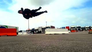 PARKOUR FREERUNING AND TREECKING. #parkour #freeruning #tricking #français  
