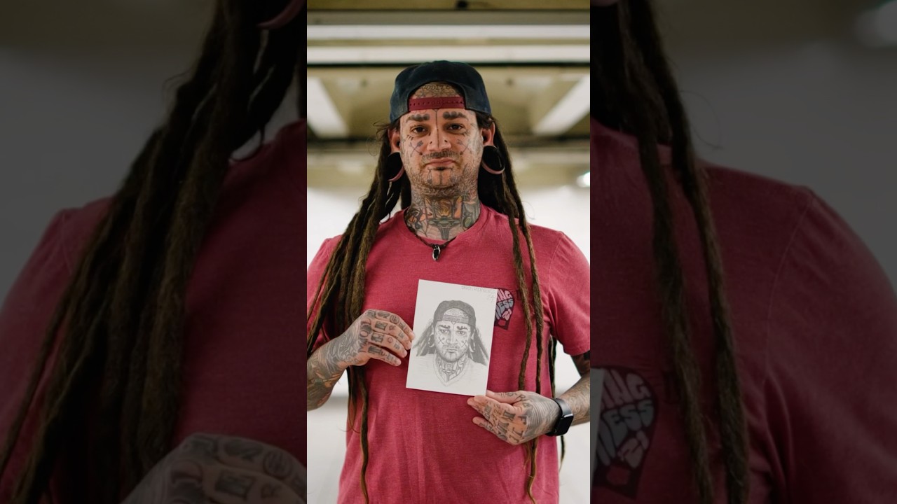 I drew a stranger covered in tattoos in NYC! 