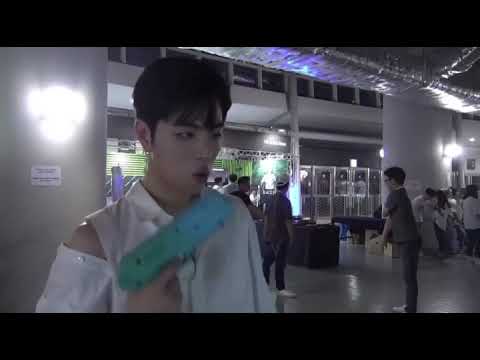 넋놓고 보는 구준회