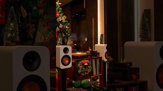 Christmas is a symphony of delicate sounds.Hear the magic.🎄🎶 #christmas #hifi #fosiaudio