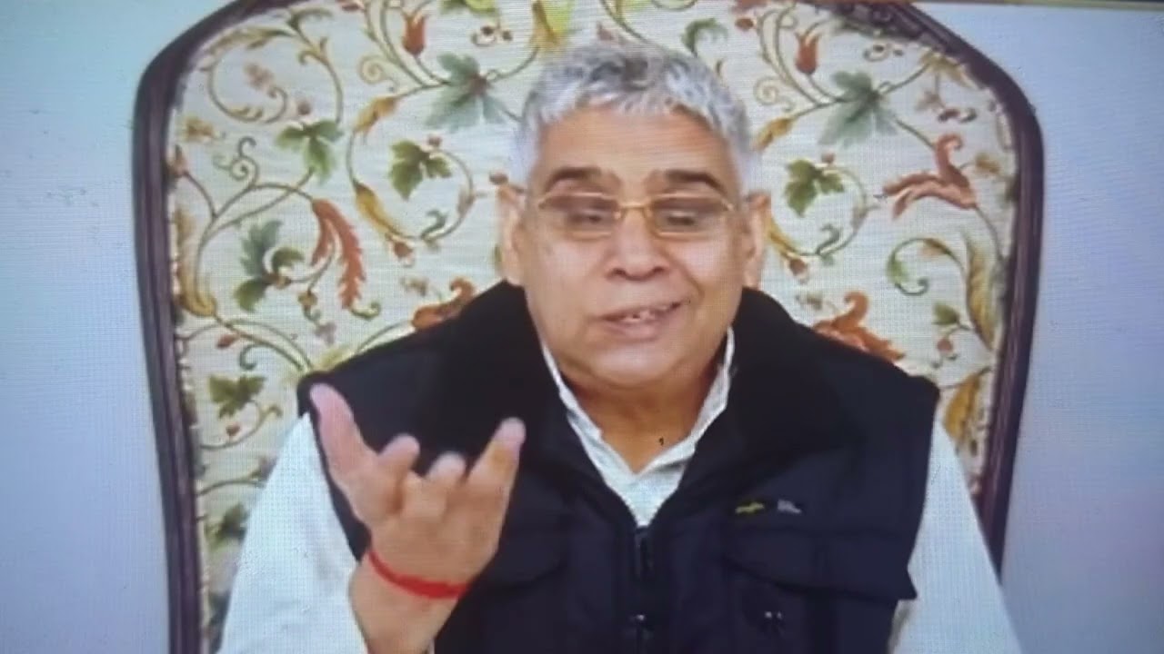 कबीर परमेश्वर जी ही अपने बच्चों की आयु भी बढ़ा सकते है और सभी प्रकार के दुःखों पाप भी नष्ट करते हैं 