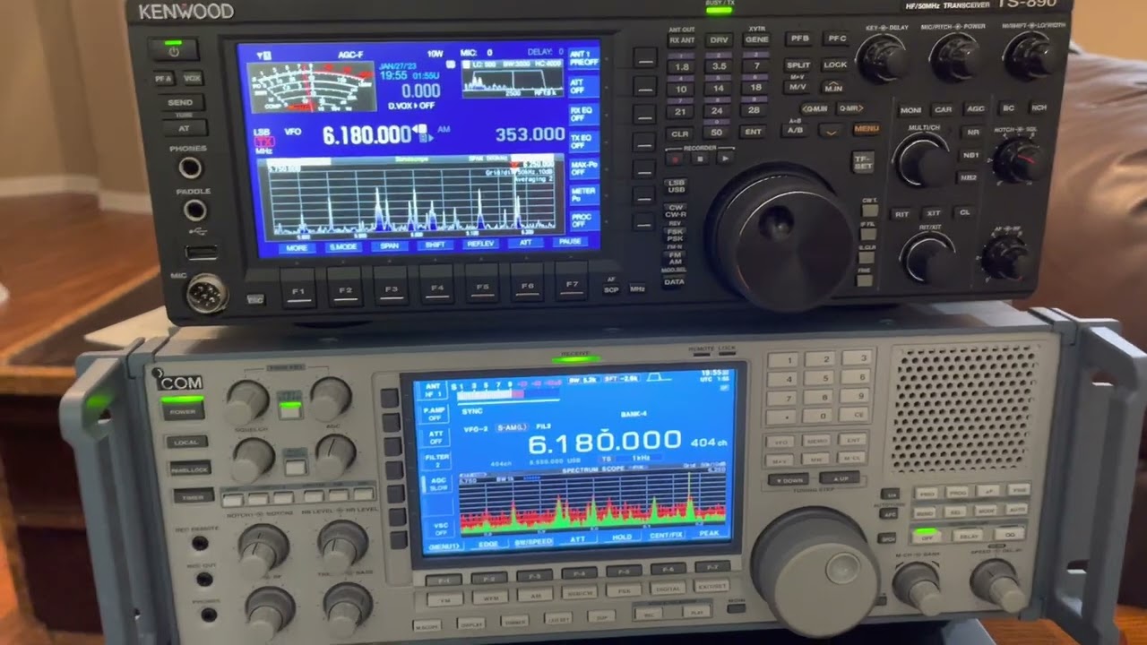 Icom IC-R9500 vs Kenwood TS-890 - YouTube
