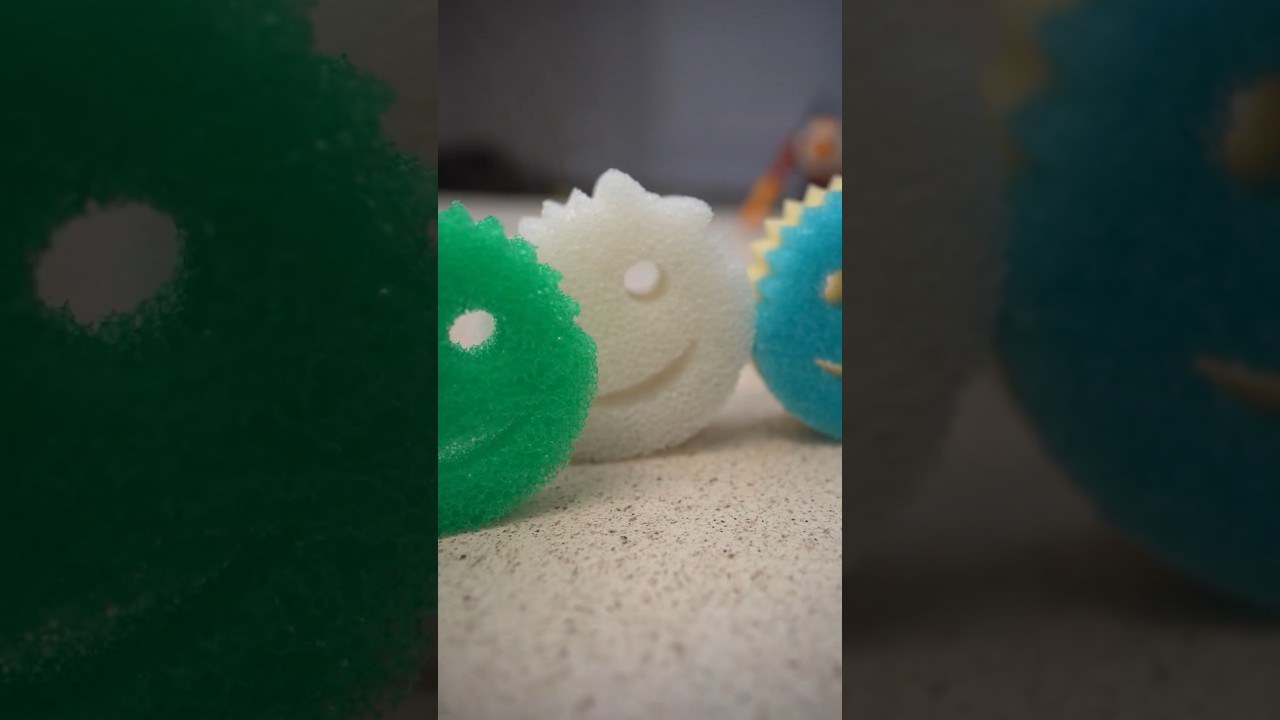 Here’s how I clean my scrub daddy counter top sponges 