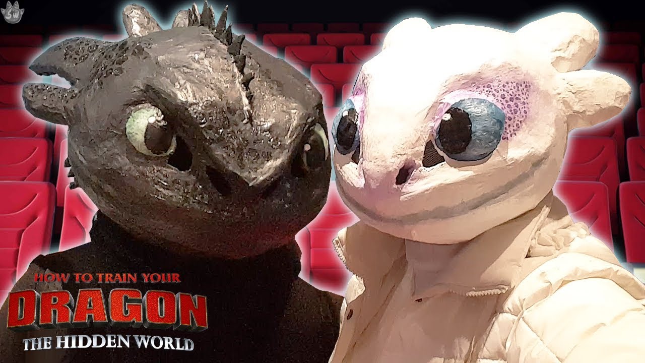 pære fængelsflugt vil beslutte THE HIDDEN WORLD PREMIERE | Dressed as Toothless & The Light Fury! (Vlog) -  YouTube