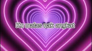 Ku malas angkat viral