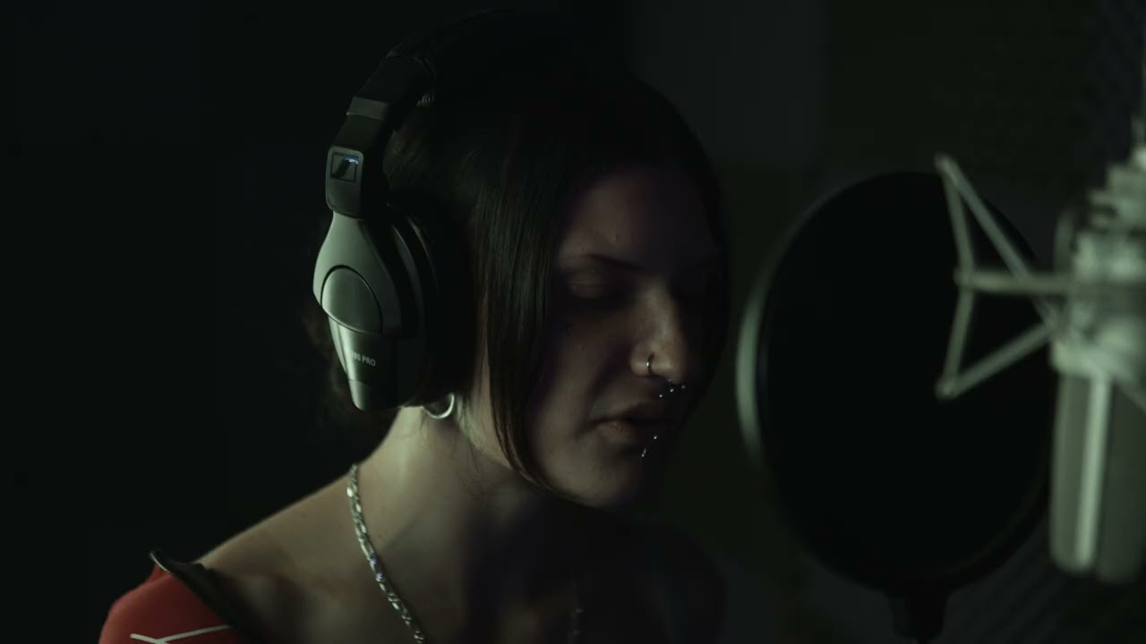 BRAT - 20 Dollar Body [OFFICIAL MUSIC VIDEO]